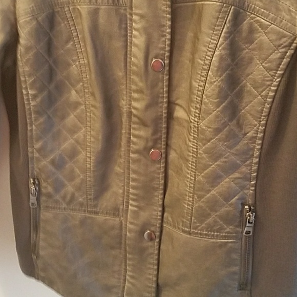 Jacket - Picture 2 of 5